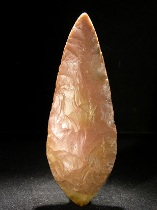 OUTIL PREHISTORIQUE
