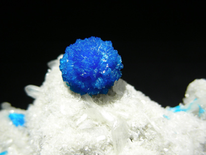 CAVANSITE