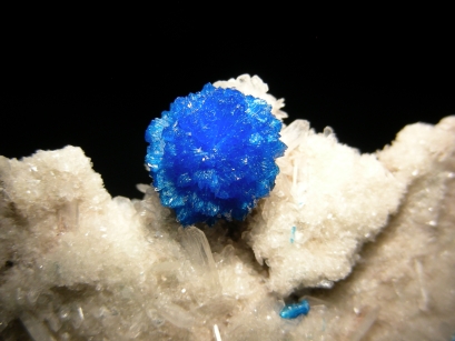 CAVANSITE