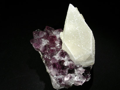 CALCITE SUR AMETHYSTE