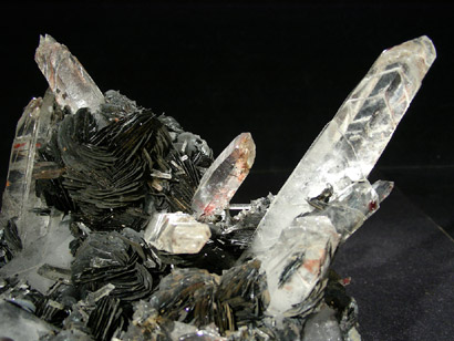 QUARTZ HEMATITE