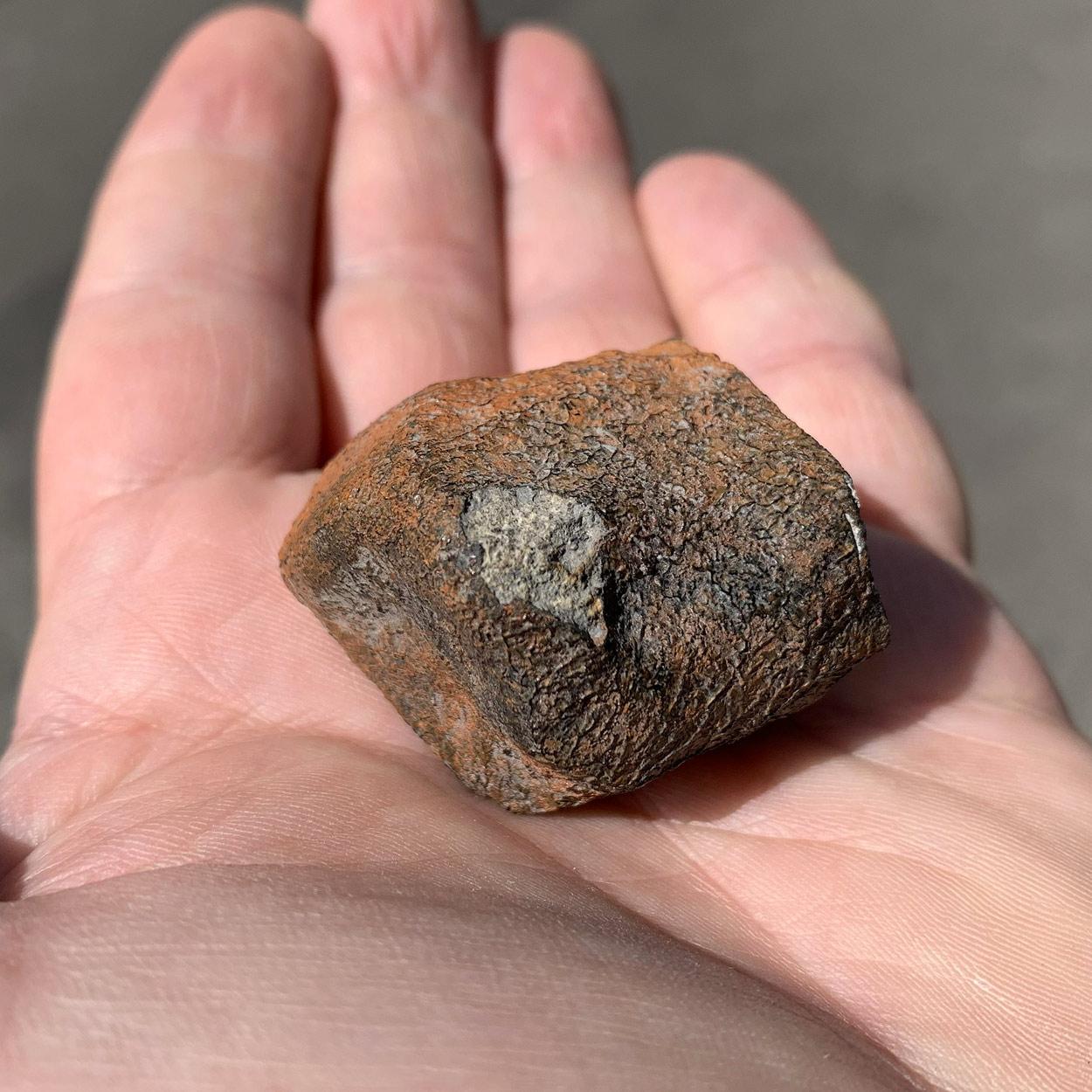Achondrite