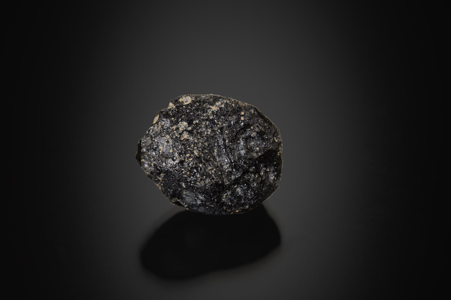Tectite Geraesite
