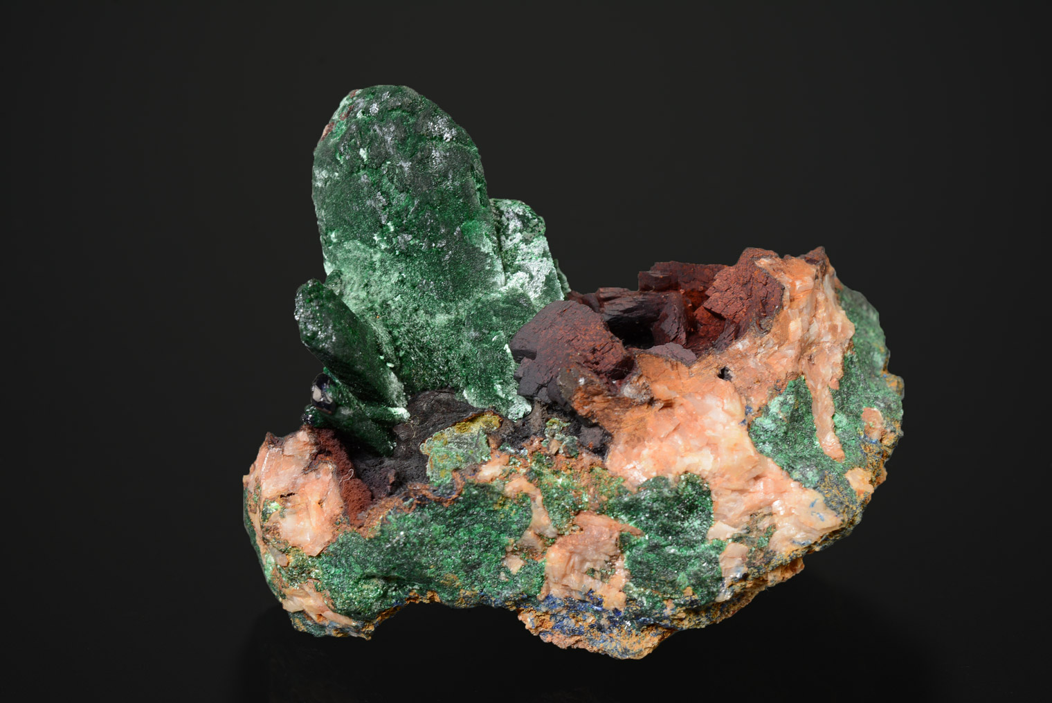 Pseudomorphose D'Azurite En Malachite Sur Ankerite